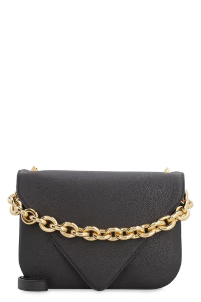 Bottega Veneta Mount Leather Envelope Handbag In Black