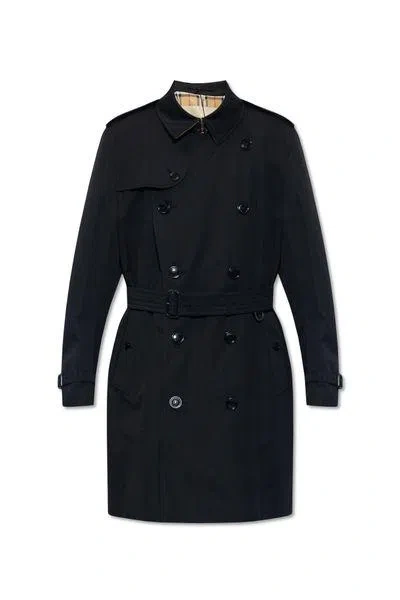 Burberry Heritage Kensington Medium Trench Jacket In Black