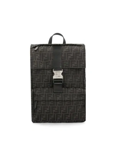 Fendi Luxe Leather Backpack, Medium. In Asfalto+nero+pallad.