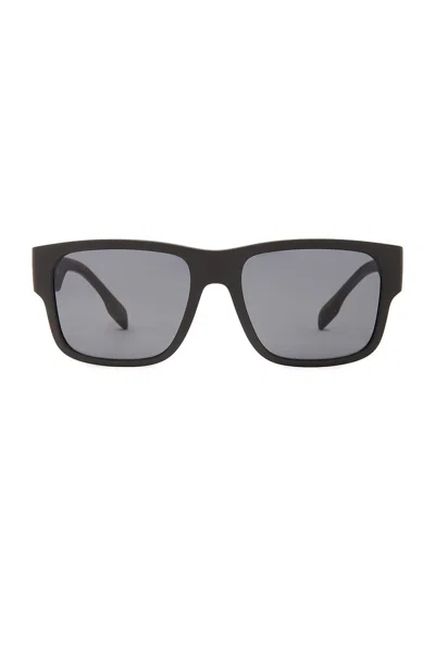 Burberry Square Knight Sunglasses In Black