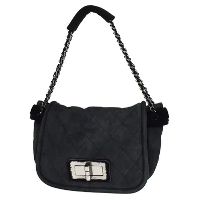 Pre-owned Chanel 2,55 Black Suede Shoulder Bag ()