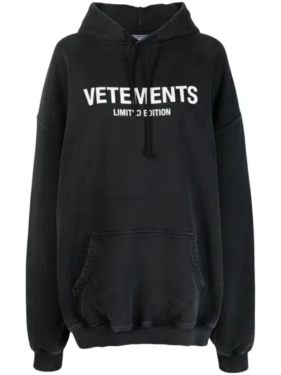 Vetements Logo Cotton Hoodie In Black