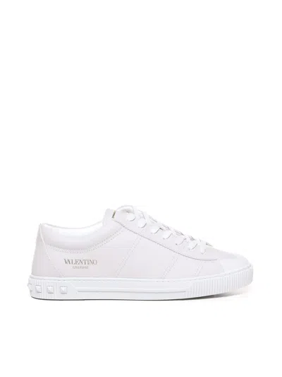 Valentino Garavani Sneakers With Rockstud Details In White