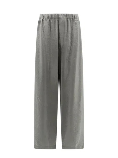 Lemaire Relaxed Fit Tapered Leg Trousers In Grey