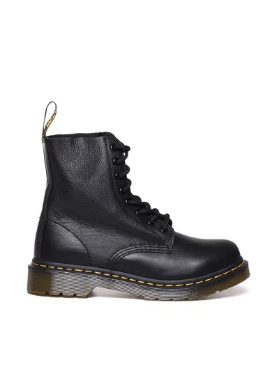 Dr. Martens' Pascal Virginia Lace-up Boots In Schwarz