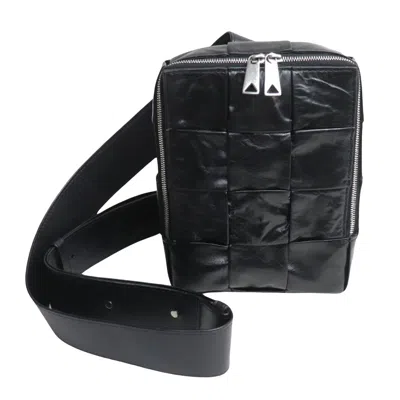 Bottega Veneta Cassette Black Leather Shoulder Bag ()
