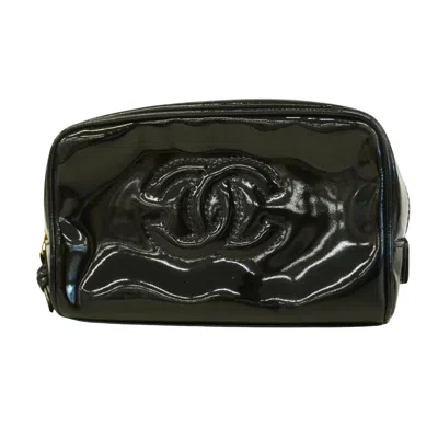 Pre-owned Chanel - Black Patent Leather Clutch Bag ()