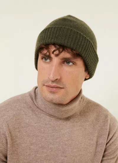 Maison Montagut Gad Recycled Cashmere Beanie In Green