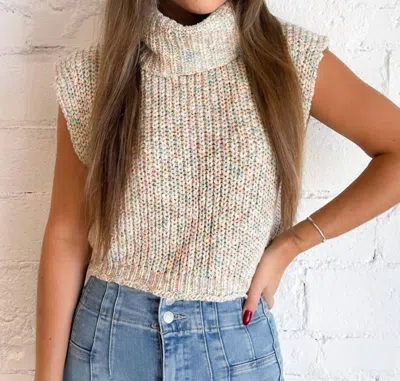 Day + Moon Dani Cropped Sweater In Cream In White