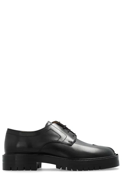 Maison Margiela Tabi-toe Lace-up Shoes In Black