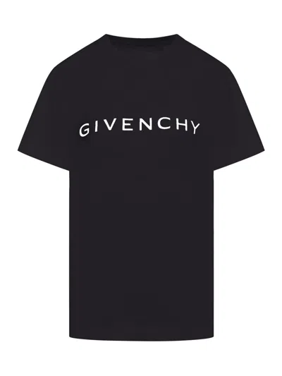 Givenchy T-shirts In Black