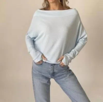 Six/fifty Anywhere Top In Faded Denim In Silver