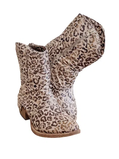 Very G Women's B Don Western Boot In Taupe Leopard In Brown