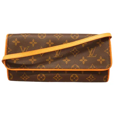 Pre-owned Louis Vuitton Pochette Twin Gm Brown Canvas Clutch Bag ()