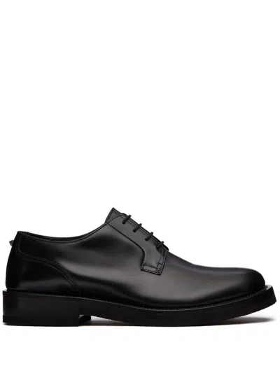 Valentino Garavani Derby Rockstud Essential Leather Lace-up Shoes In Black