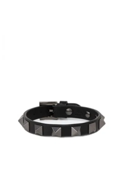 Valentino Garavani Luxurious Black Studded Bracelet For Men