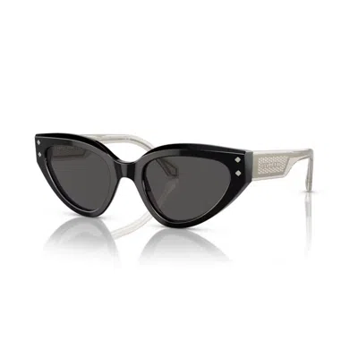 Bulgari Triangle Frame Sunglasses In Black