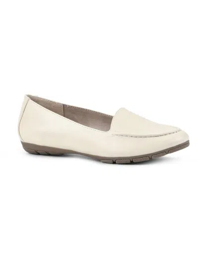 Cliffs By White Mountain Gracefully Womens Faux Leather Loafers In White