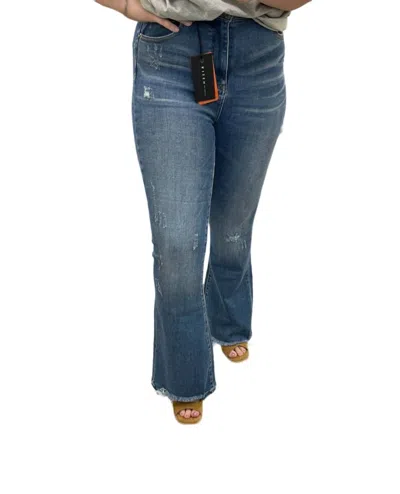 Risen Flare Jeans In Vintage Wash In Blue