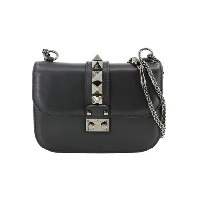Valentino Garavani Glam Lock Black Leather Shoulder Bag ()