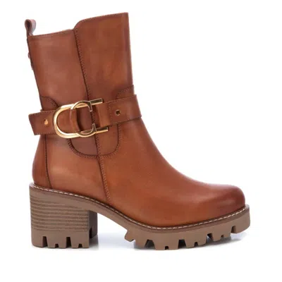 Xti Women's Leather Booties In Camel In Brown