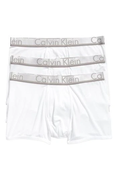 Calvin Klein 3-pack Comfort Microfiber Trunks In White