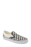 Vans Classic Sneaker In Black White Checker