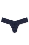 Hanky Panky Petite Signature Lace Low Rise Thong In Navy