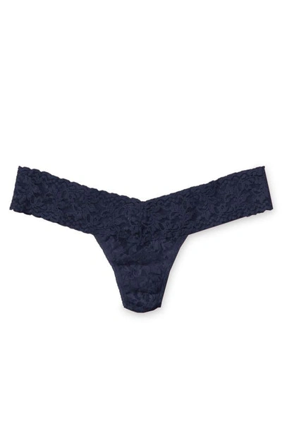 Hanky Panky Petite Signature Lace Low Rise Thong In Navy