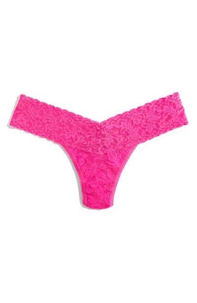 Hanky Panky Signature Lace Low-rise Thong In Passionate Pink