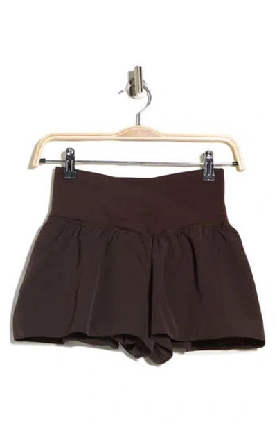 90 Degree By Reflex Lightstreme Crossfire Shorts In Brown