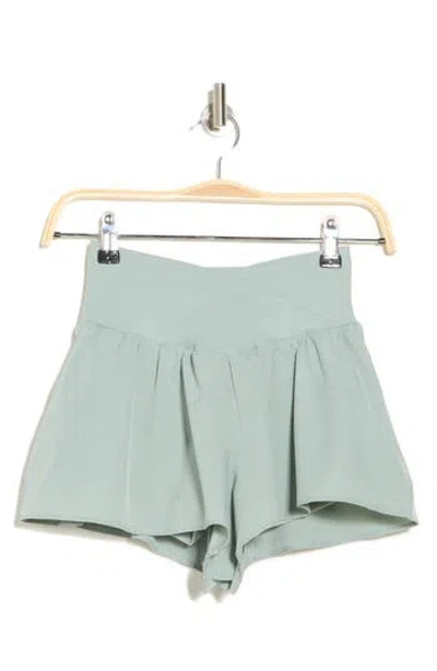 90 Degree By Reflex Lightstreme Crossfire Shorts In Green Milieu
