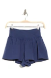 90 Degree By Reflex Lightstreme Crossfire Shorts In Naval Academy