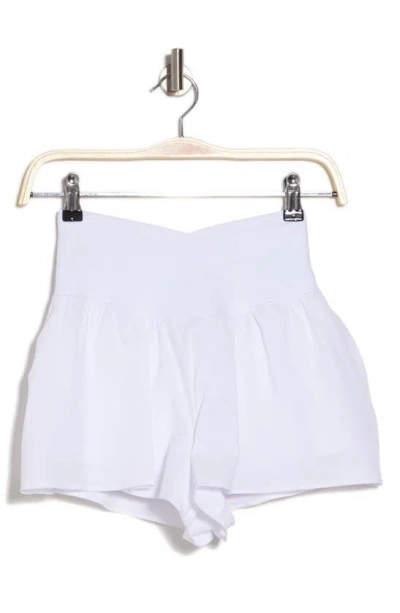 90 Degree By Reflex Lightstreme Crossfire Shorts In White
