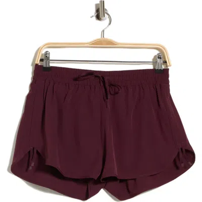 90 Degree By Reflex Lightstreme Hattie Shorts In Red