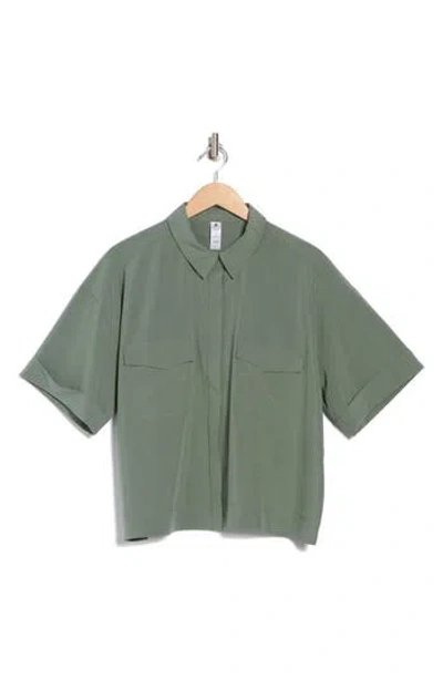 90 Degree By Reflex Lightstreme Metro Mode Short Sleeve Button-up Shirt In Agave Green
