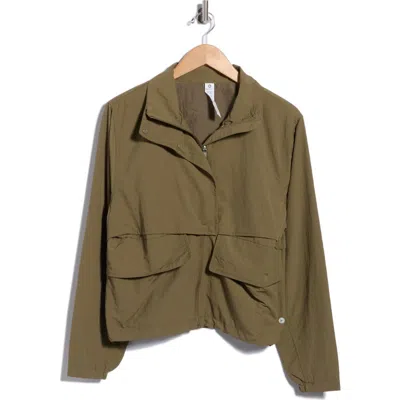 90 Degree By Reflex Tekweave Wildpath Snap Performance Jacket In Green