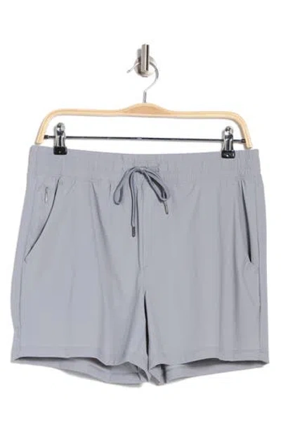 90 Degree By Reflex Warp End Zone Active Shorts In Weathervane