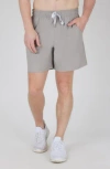 90 Degree By Reflex Warp End Zone Shorts In Satellite