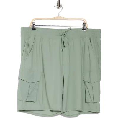 90 Degree By Reflex Warp Horizon Cargo Shorts In Lily Pad