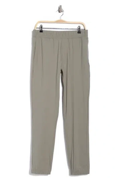 90 Degree By Reflex Warp Power Play Joggers In Green