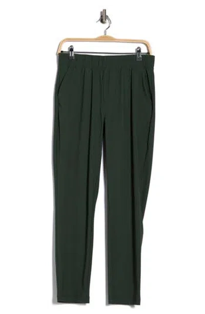 90 Degree By Reflex Warp X Tapered Ankle Pants In Green