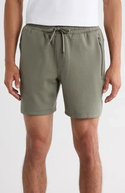 90 Degree By Reflex Zephyr 7-inch Scuba Shorts In Green