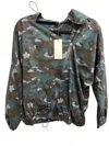 925 Fit Women D-side Jacket In Camo Basil In Blue