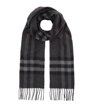 Burberry The Classic Check Cashmere Scarf In Grey