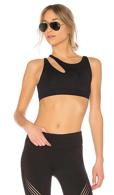 Alo Yoga Peak Bra In Black