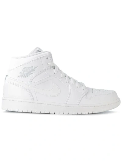 Nike Air Jordan 1 Mid运动鞋 In White
