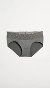 ROSIE POPE SEAMLESS MATERNITY PANTIES WITH LACE