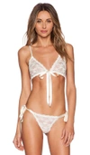 Hanky Panky Peek-a-boo Lace Tie Front Bralette In Light Ivory