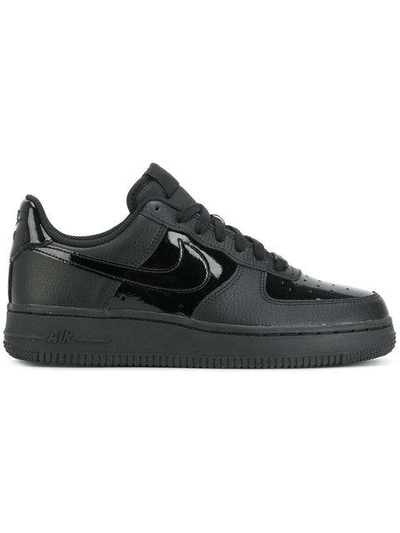 Nike Air Force 1 '07板鞋